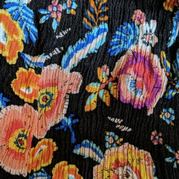 Romper - Picture 3 of 4